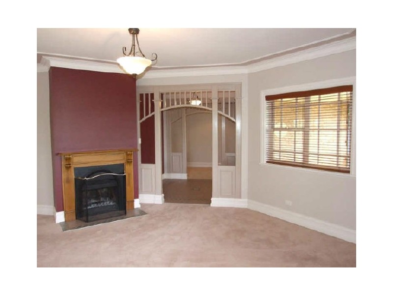 16 Braemar Circuit, Orange NSW 2800