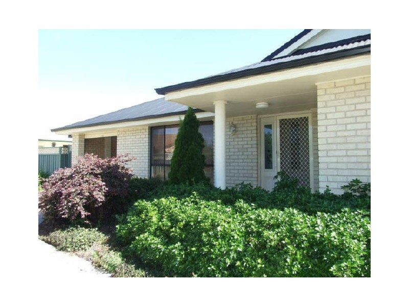 1/111a Autumn Street, Orange NSW 2800