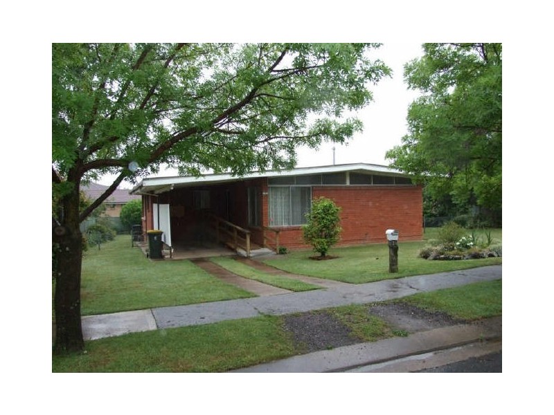 31 Allenby Road, Orange NSW 2800