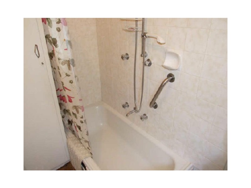 369 Lords Place, Orange NSW 2800