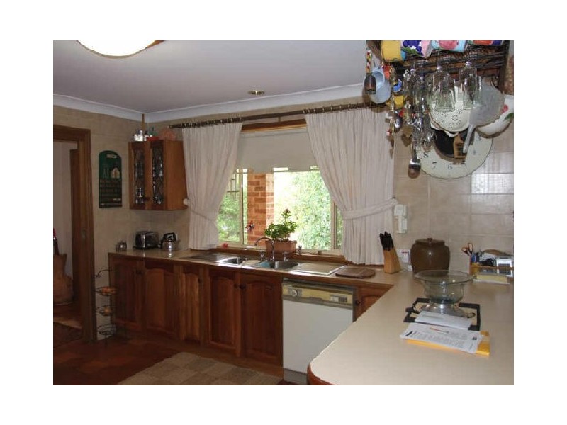 10 Wirruna Avenue, Orange NSW 2800
