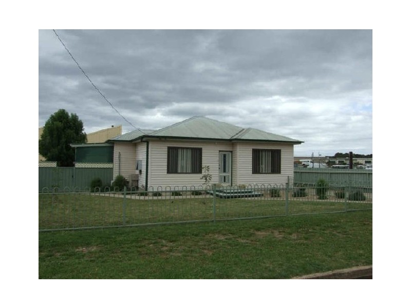 19 Huntley Road, Orange NSW 2800