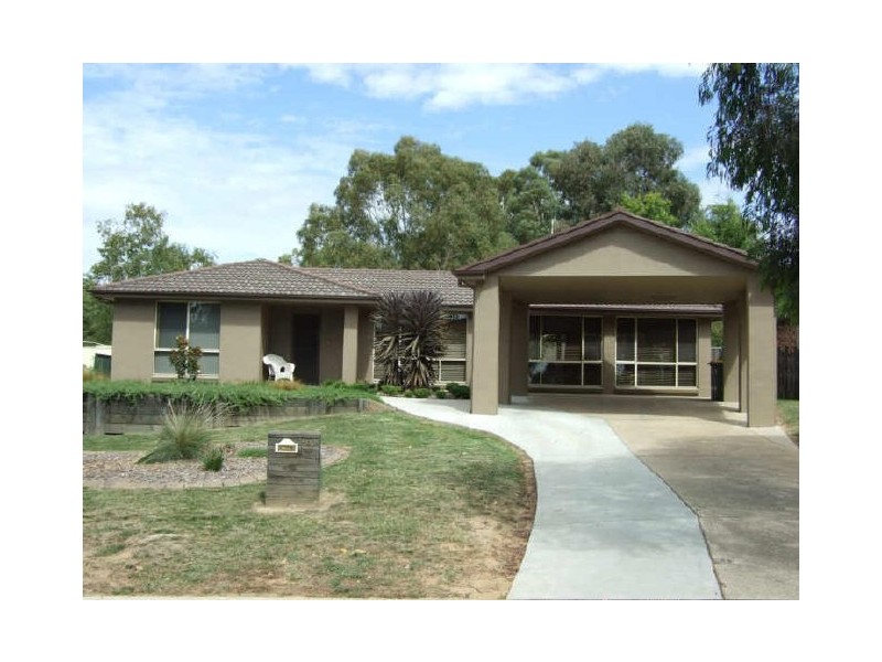 29 Heatherbrae Pde, Orange NSW 2800