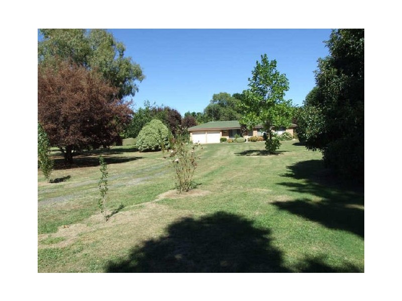 35 Ploughmans Lane, Orange NSW 2800