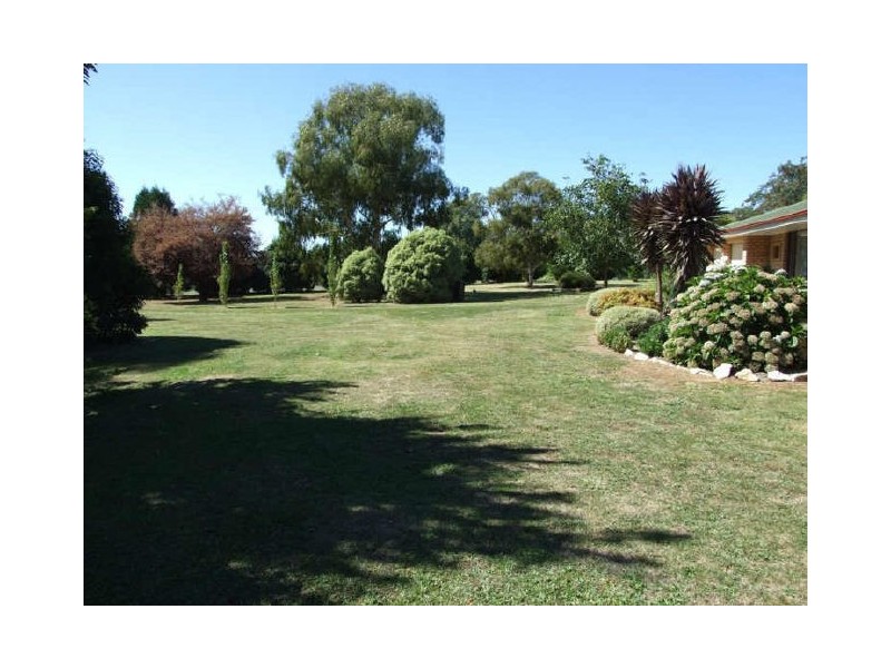 35 Ploughmans Lane, Orange NSW 2800