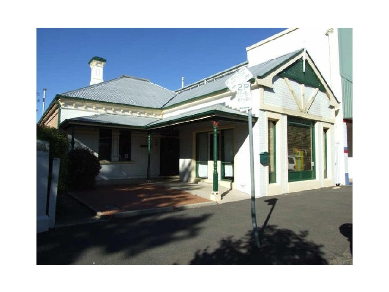 100 Byng Street, Orange NSW 2800