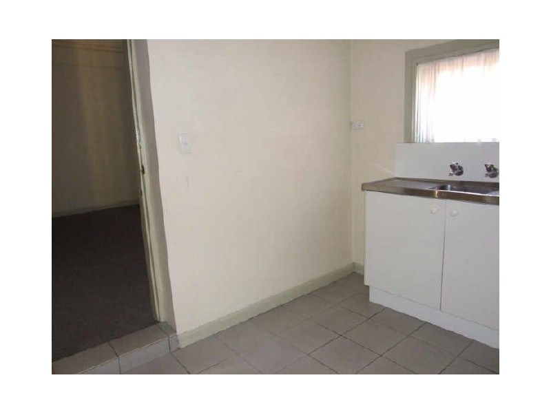 100 Byng Street, Orange NSW 2800