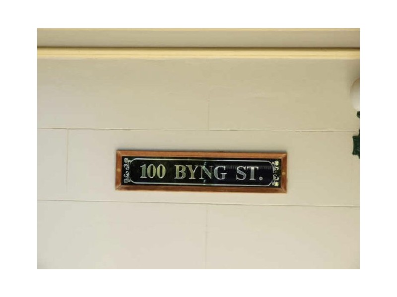 100 Byng Street, Orange NSW 2800