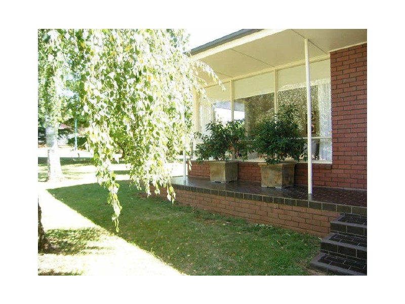 114 Coronation Drive, Orange NSW 2800