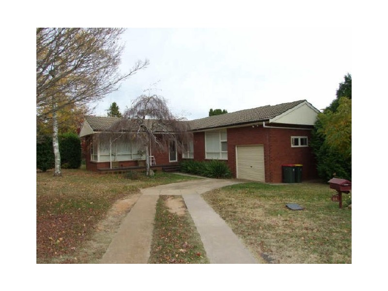 114 Coronation Drive, Orange NSW 2800