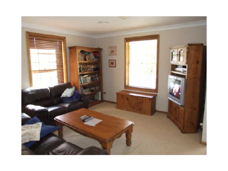 113 Molong Road, Orange NSW 2800