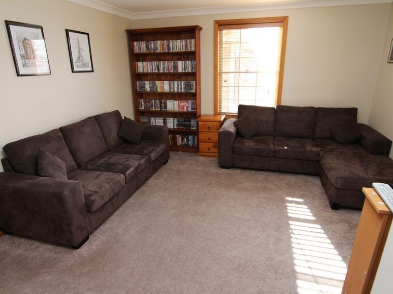 113 Molong Road, Orange NSW 2800