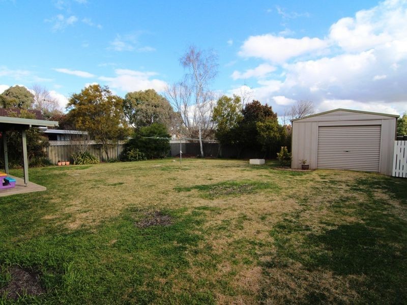 113 Molong Road, Orange NSW 2800