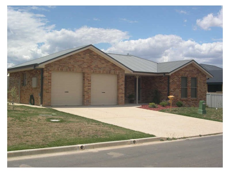 8 Kaleno Way, Orange NSW 2800