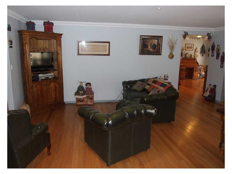 4 Warrigal Place, Orange NSW 2800