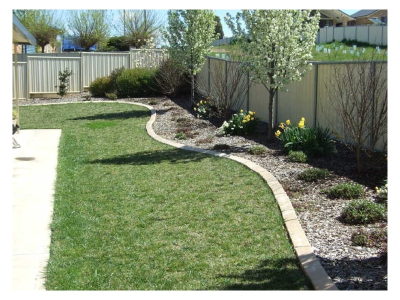 4 Warrigal Place, Orange NSW 2800