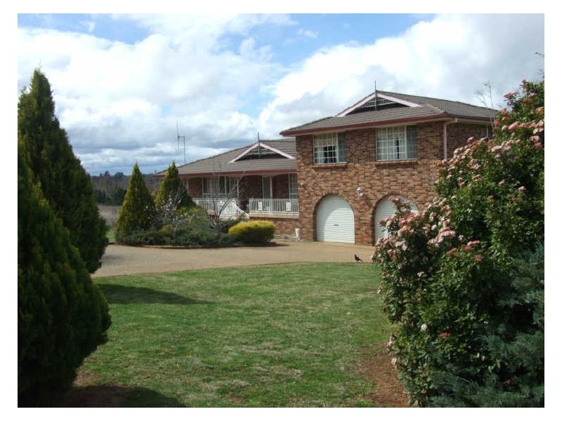 6 Carwoola Drive, Orange NSW 2800