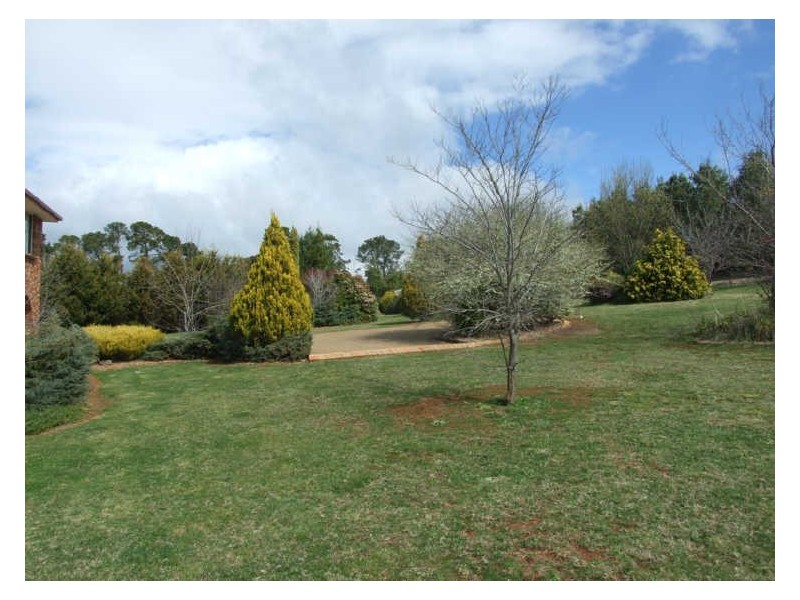 6 Carwoola Drive, Orange NSW 2800