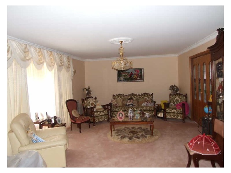 6 Carwoola Drive, Orange NSW 2800