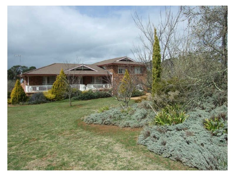 6 Carwoola Drive, Orange NSW 2800