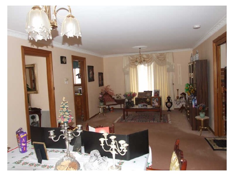 6 Carwoola Drive, Orange NSW 2800