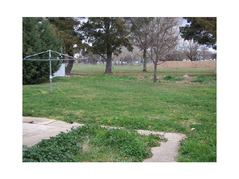 11 Mirral Way, Orange NSW 2800