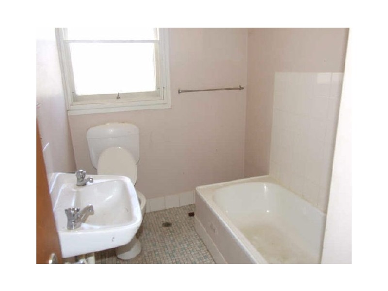 204 Spring Street, Orange NSW 2800