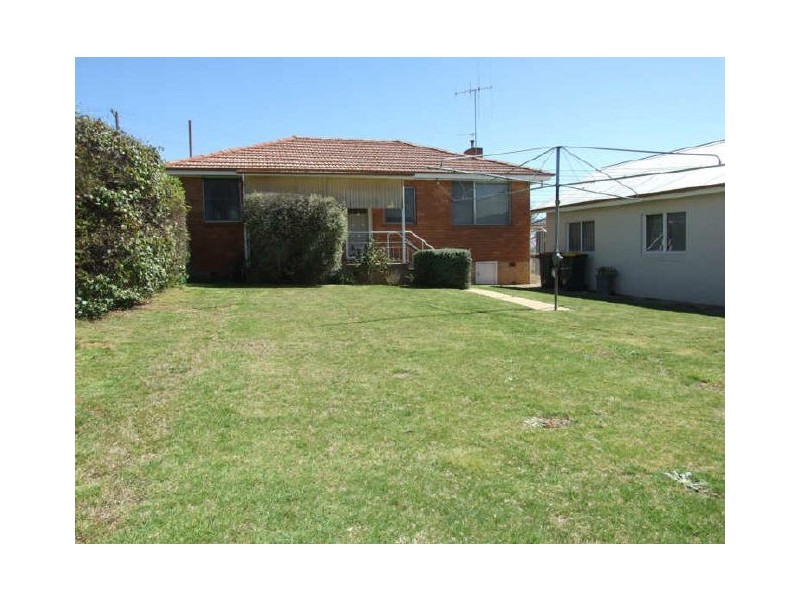 168 Hill Street, Orange NSW 2800
