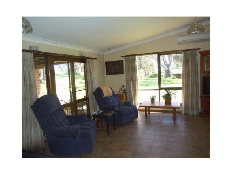Matuga Forbes Road, Orange NSW 2800