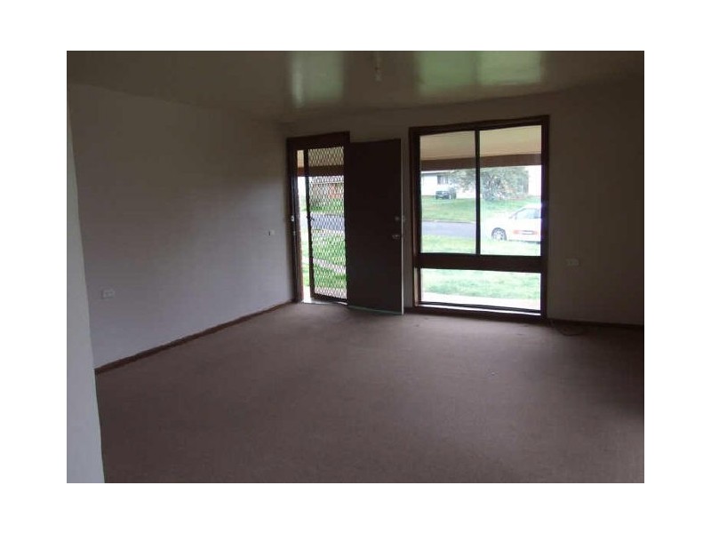 6 Pindari Place, Orange NSW 2800