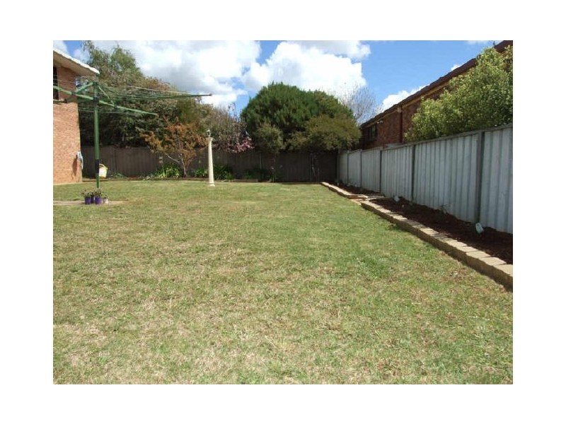 27 Phillip Street, Orange NSW 2800