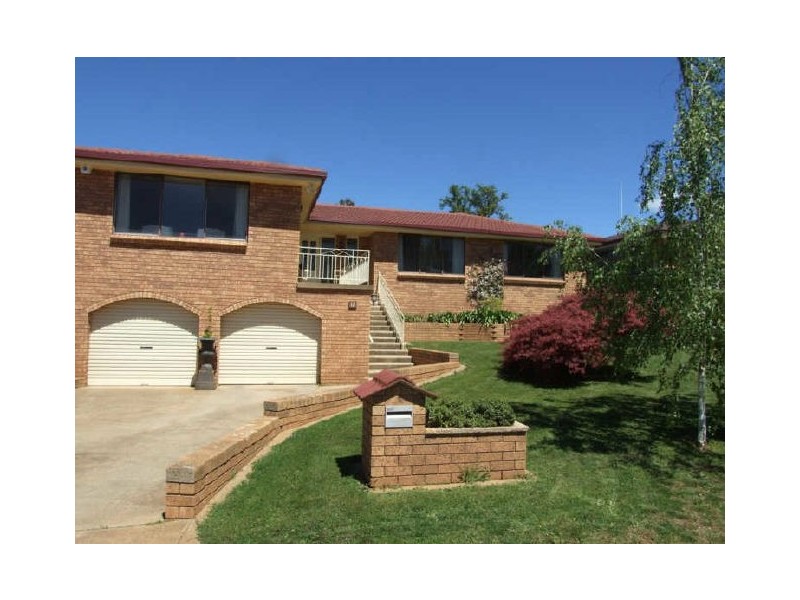 17 Heath Place, Orange NSW 2800
