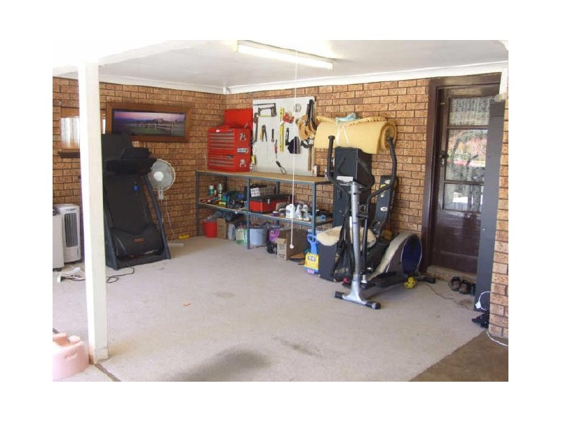 17 Heath Place, Orange NSW 2800