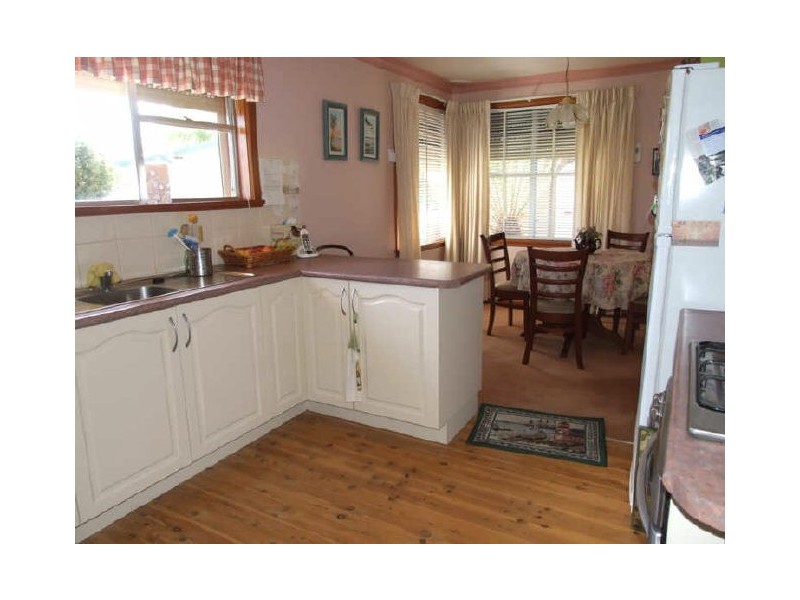 95 Icely Road, Orange NSW 2800