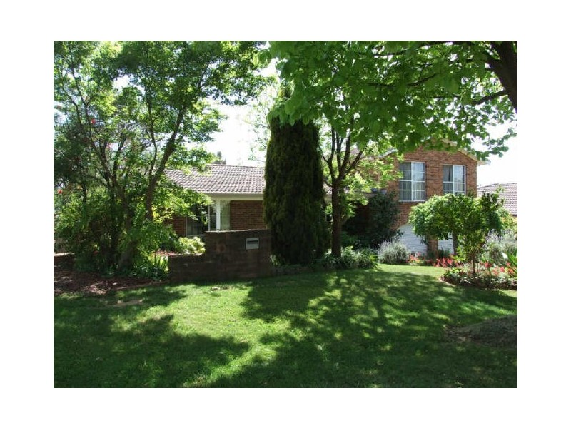 6 Friendship Place, Orange NSW 2800