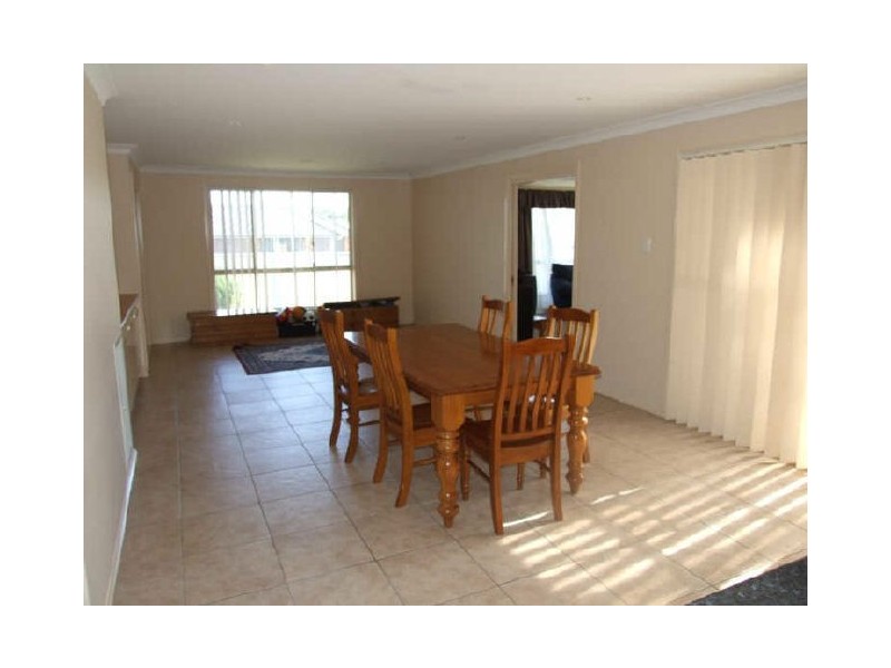 9 Speet Place, Orange NSW 2800