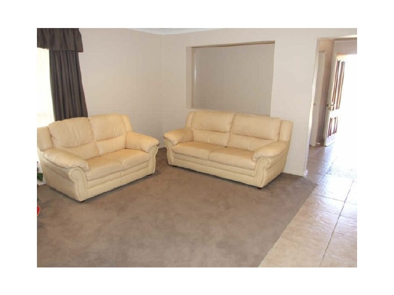 9 Speet Place, Orange NSW 2800