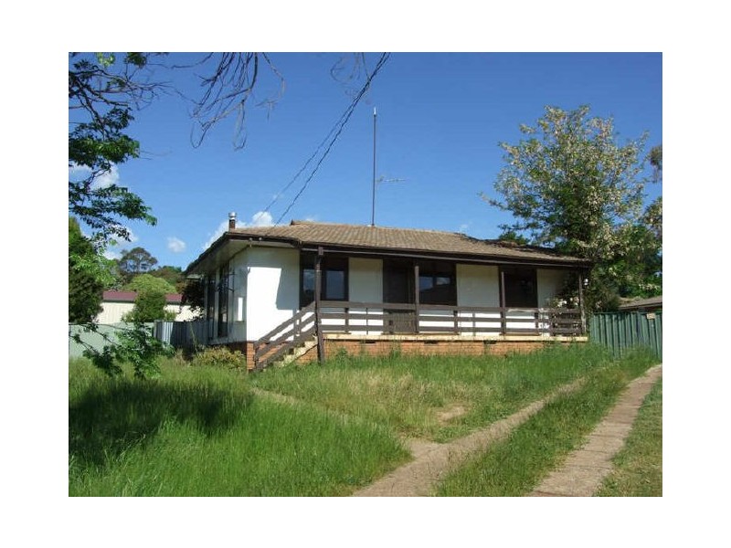 4 Dandaloo Place, Orange NSW 2800