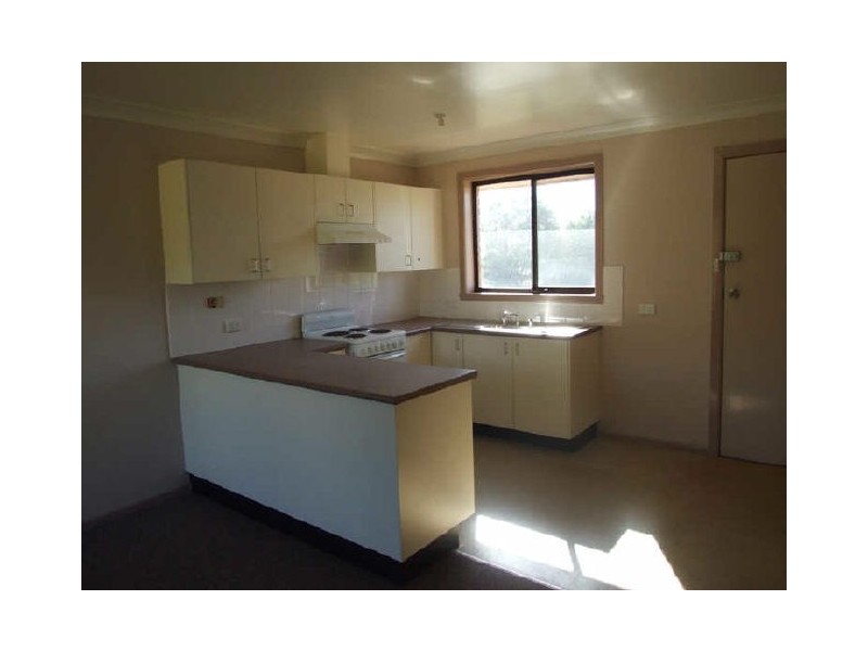 13 Pimpala Place, Orange NSW 2800