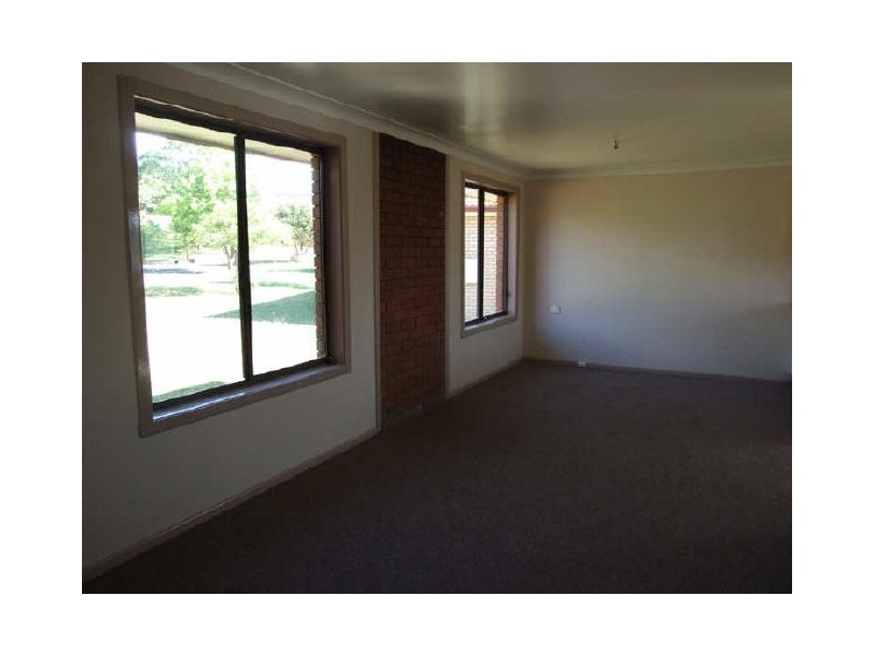 13 Pimpala Place, Orange NSW 2800