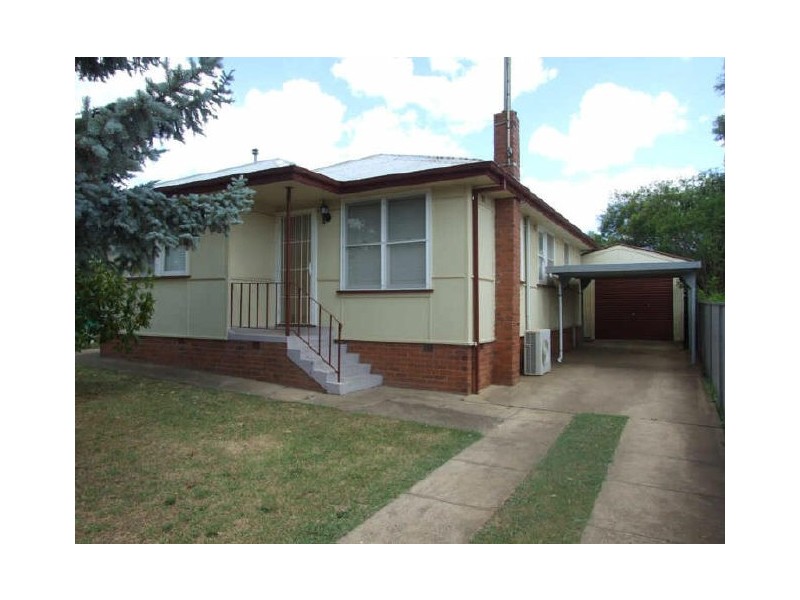 25 Cassey Crescent, Orange NSW 2800
