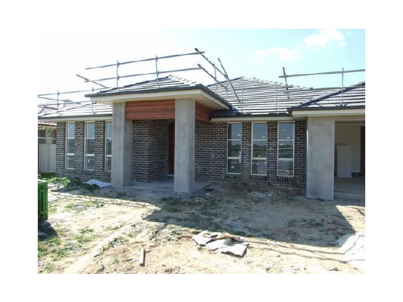 92 Diamond Drive, Orange NSW 2800
