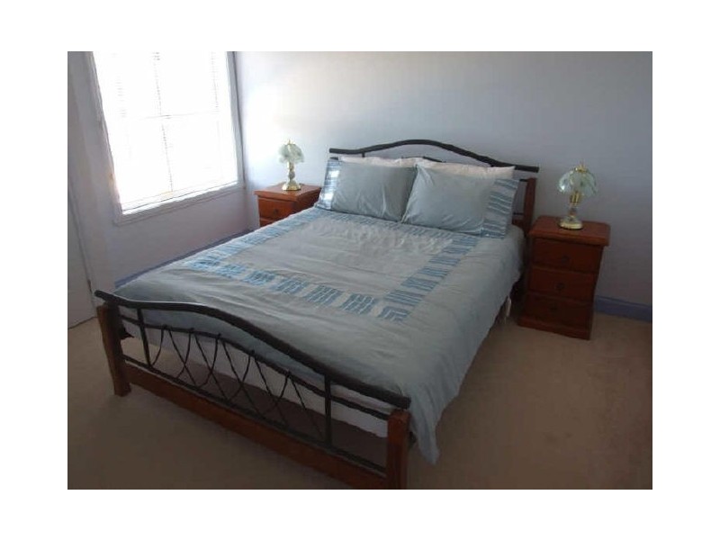 16 Tate Crescent, Orange NSW 2800