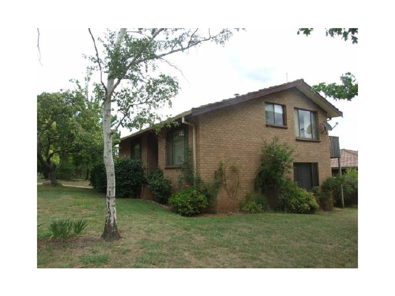 52 Wiare Circuit, Orange NSW 2800