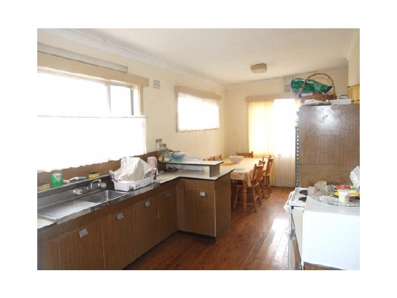 61 Cox Avenue, Orange NSW 2800