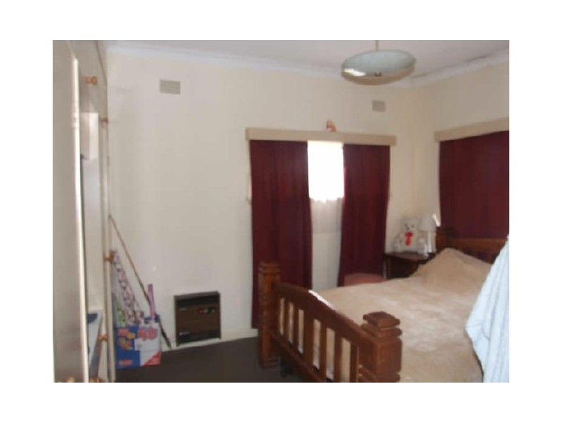61 Cox Avenue, Orange NSW 2800