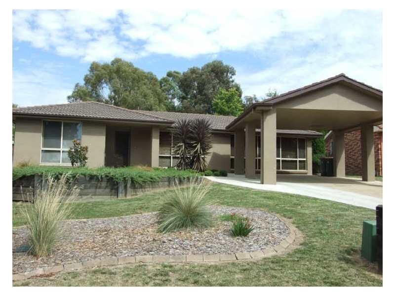 29 Heatherbrae Parade, Orange NSW 2800