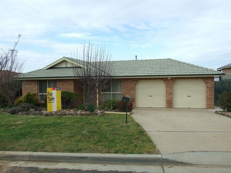 17 Melville Place, Orange NSW 2800