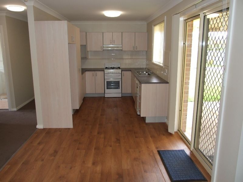 17 Melville Place, Orange NSW 2800