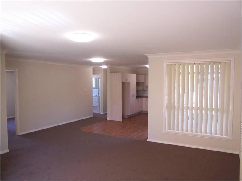 17 Melville Place, Orange NSW 2800